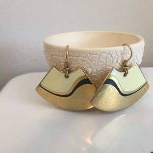 VINTAGE fan earrings | brass and enamel